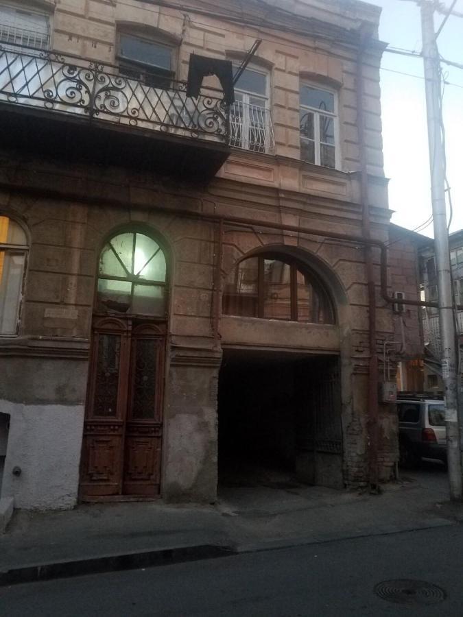 Apartament 12 Maksim Gorki Street Tbilisi Zewnętrze zdjęcie