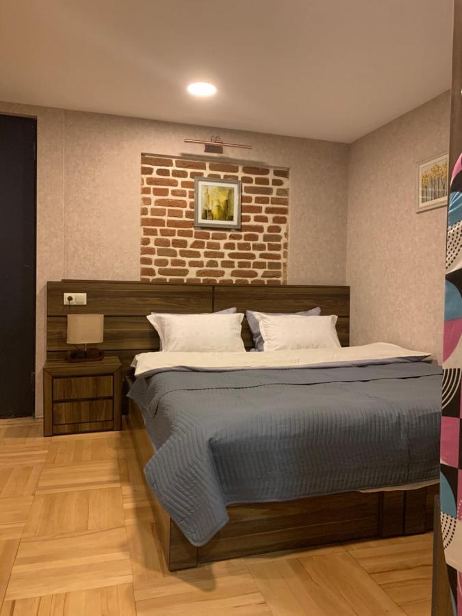 Apartament 12 Maksim Gorki Street Tbilisi Zewnętrze zdjęcie
